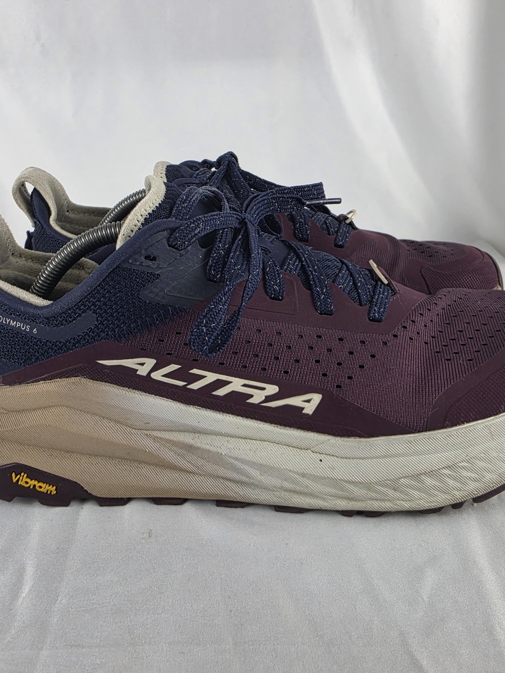 ALTRA Olympus 6 Mens 10.5 Trail Running/Walking/Hiking Shoes Dark Purple